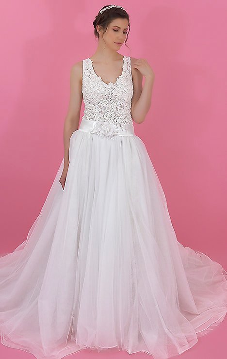 Vestido de novia escote en U