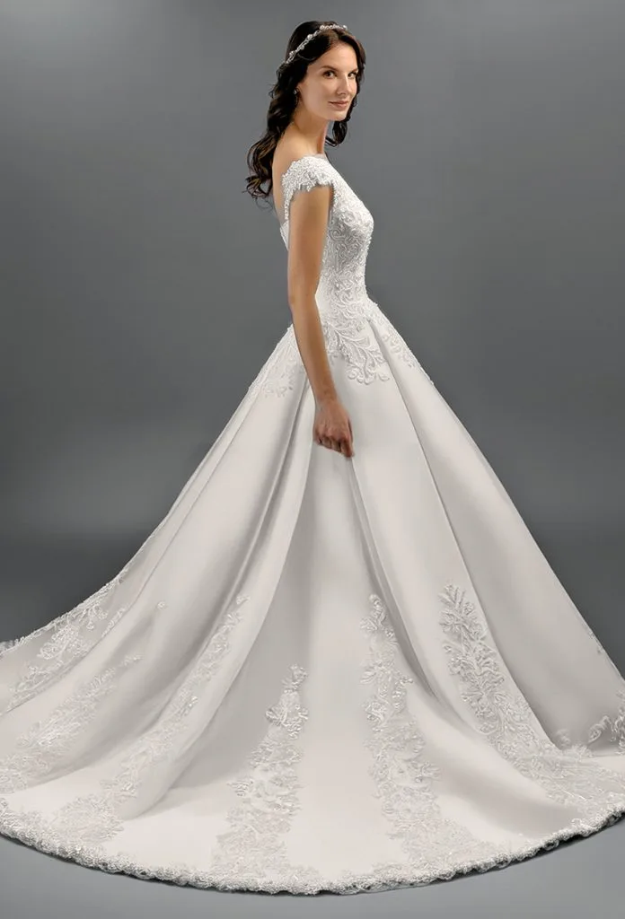 Vestido de novia polar colección Venus de Elena Reynoso