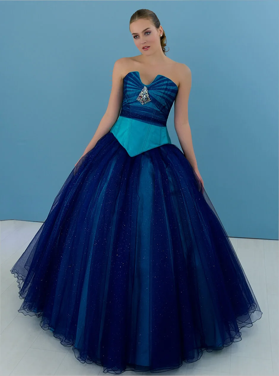 Vestido de 15 años modelo Natalie de Elena Reynoso