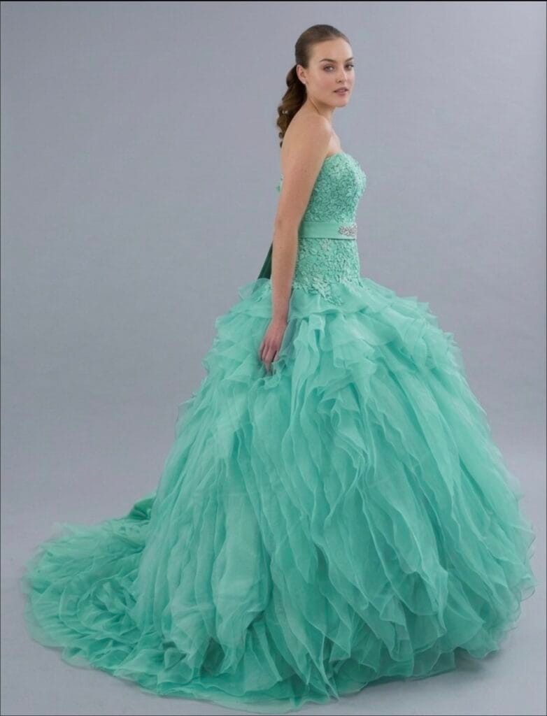 Vestido de 15 años verde agua Elena Reynoso